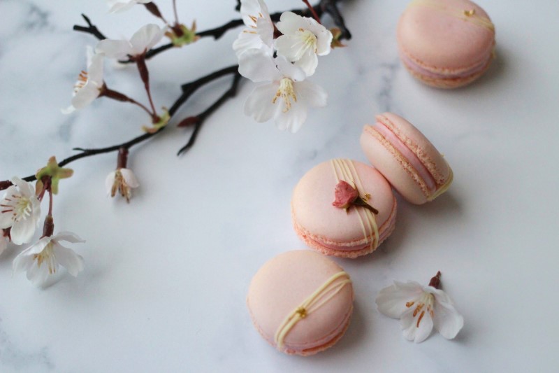 Sakura macaron - Món ăn ngon làm từ hoa anh đào