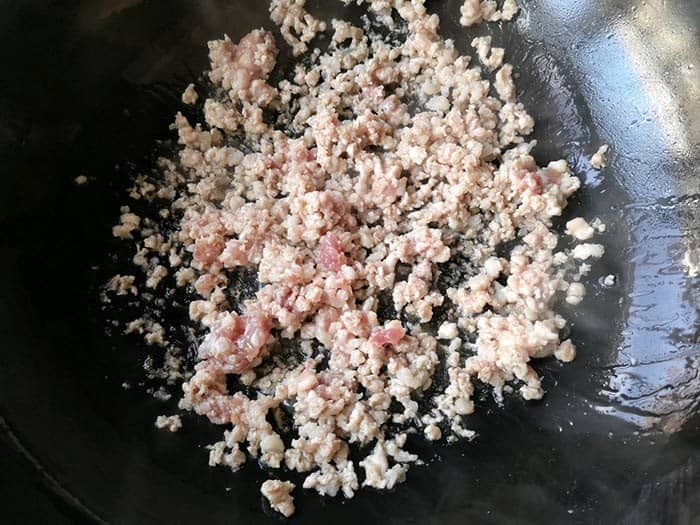 cách làm món đậu phụ sốt nấm kim châm
