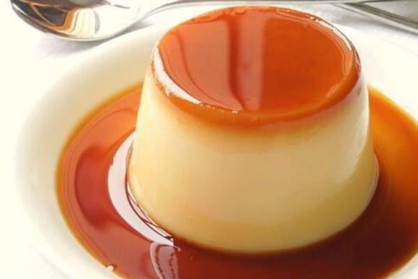 Cách làm bánh flan sữa đặc, sữa tươi cho bé tại nhà đơn giản nhất