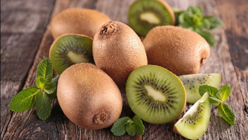 Trái cây tốt cho mẹ bầu 3 tháng đầu - Kiwi