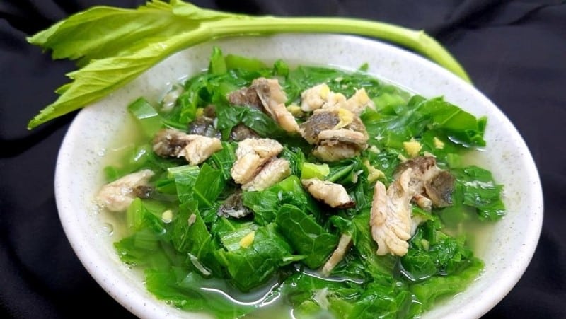 Canh cải ngồng cá rô 