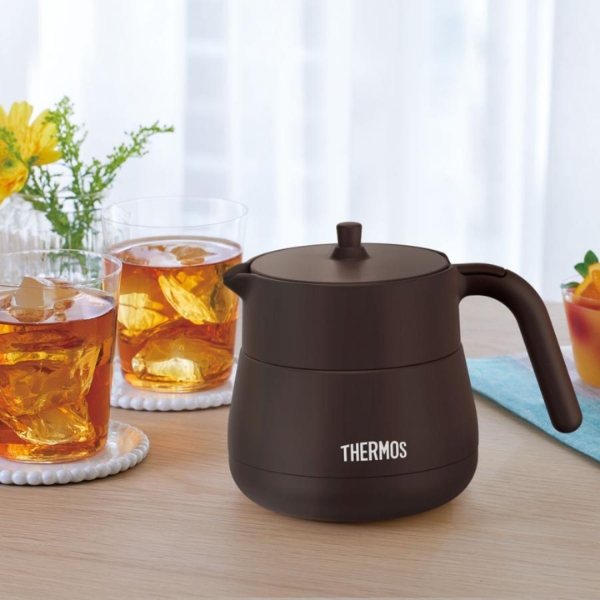 Bình pha trà giữ nhiệt tốt Thermos TTE-450 (Nguồn: Sưu tầm)