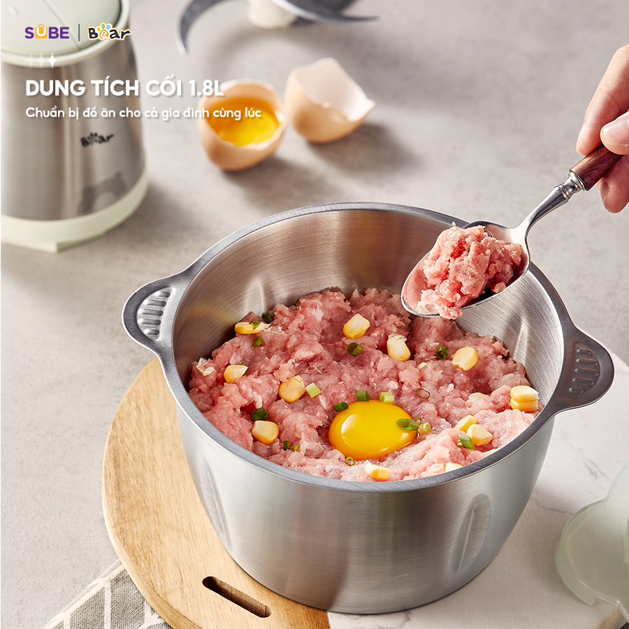 Dung tích cối xay 1.8L, đáp ứng nhu cầu của cả gia đình