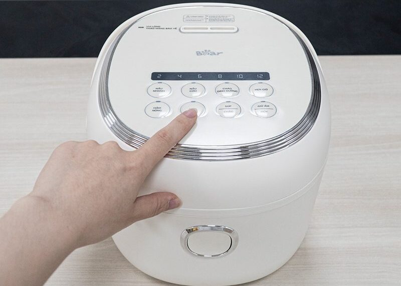 cách sử dụng nồi cơm điện Bear