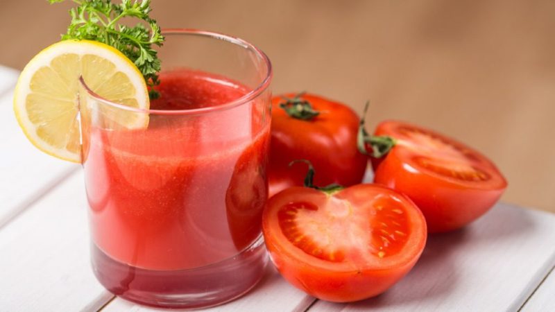 cách làm nước ép cà chua không cần máy