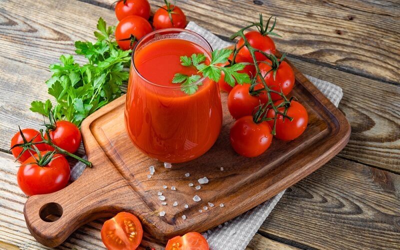cách làm nước ép cà chua không cần máy