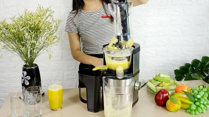 cách tháo máy ép chậm khi bị kẹt
