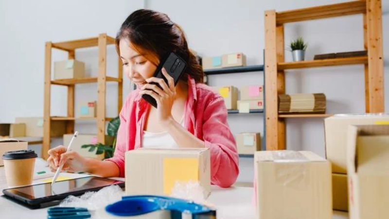 Tìm nguồn hàng chất lượng, giá sỉ tốt tại các chợ đầu mối lớn