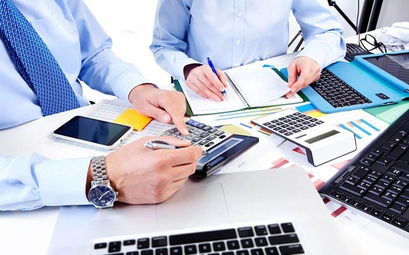 Hướng dẫn hạch toán quà tặng khách hàng với quà tặng mua ngoài