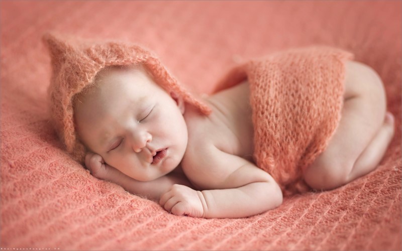Nếu trung bình cứ 20 giây có 1 em bé ra đời thì có bao nhiêu em bé ra đời trong 1 phút 1 giờ 1 ngày?