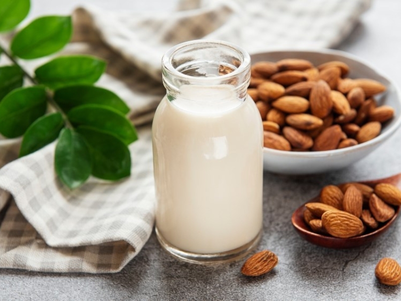 Sữa hạt hạnh nhân có tác dụng gì